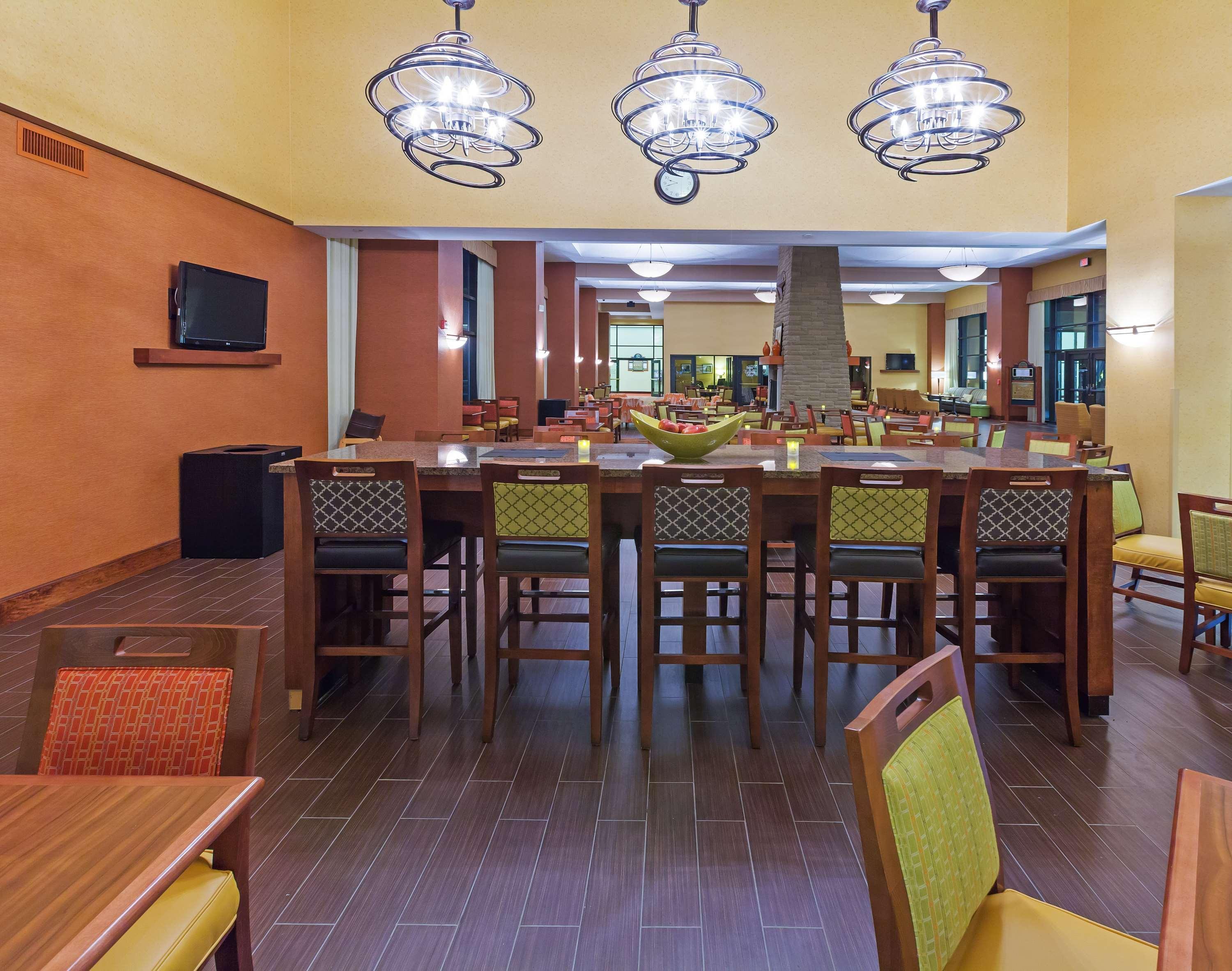Hampton Inn & Suites Dallas-Мескит Экстерьер фото