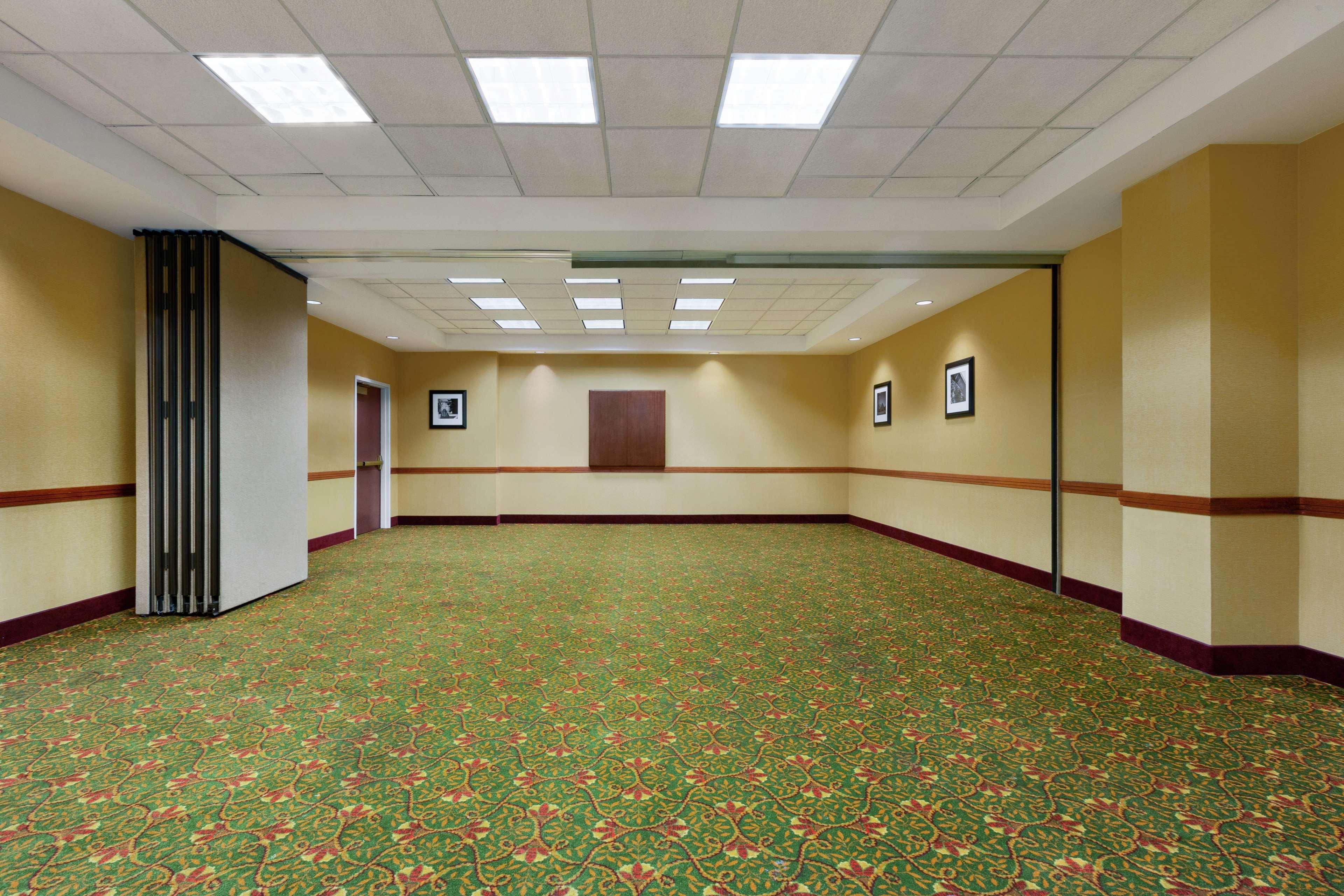 Hampton Inn & Suites Dallas-Мескит Экстерьер фото