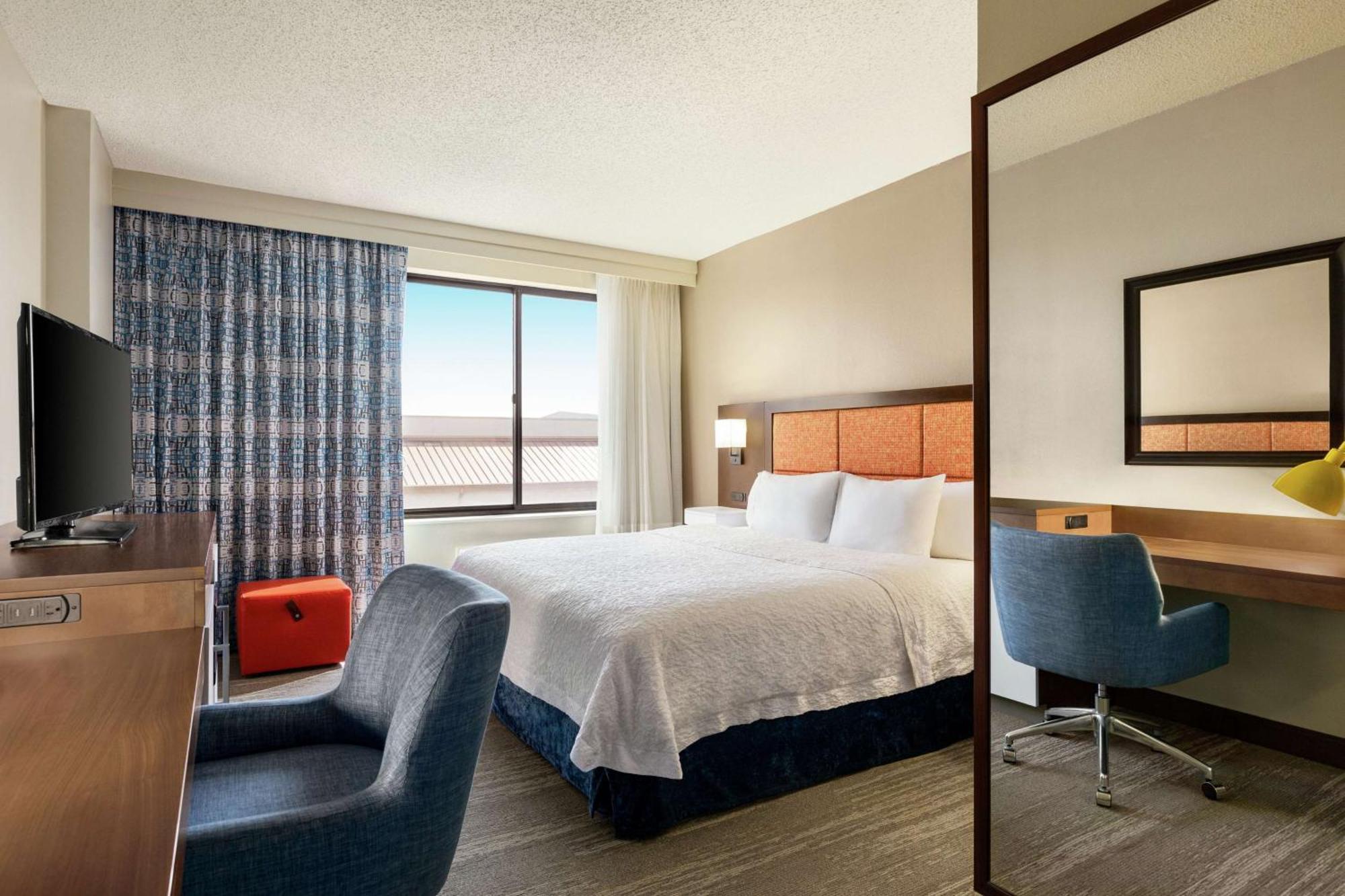 Hampton Inn & Suites Dallas-Мескит Экстерьер фото