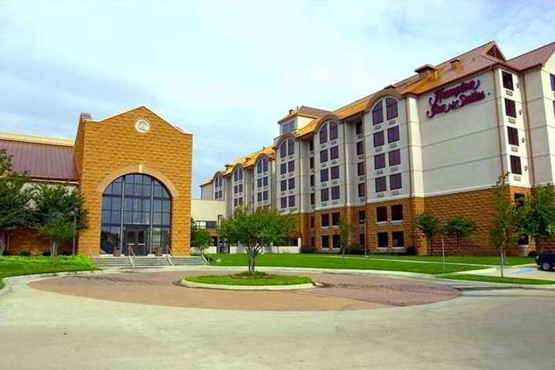Hampton Inn & Suites Dallas-Мескит Экстерьер фото