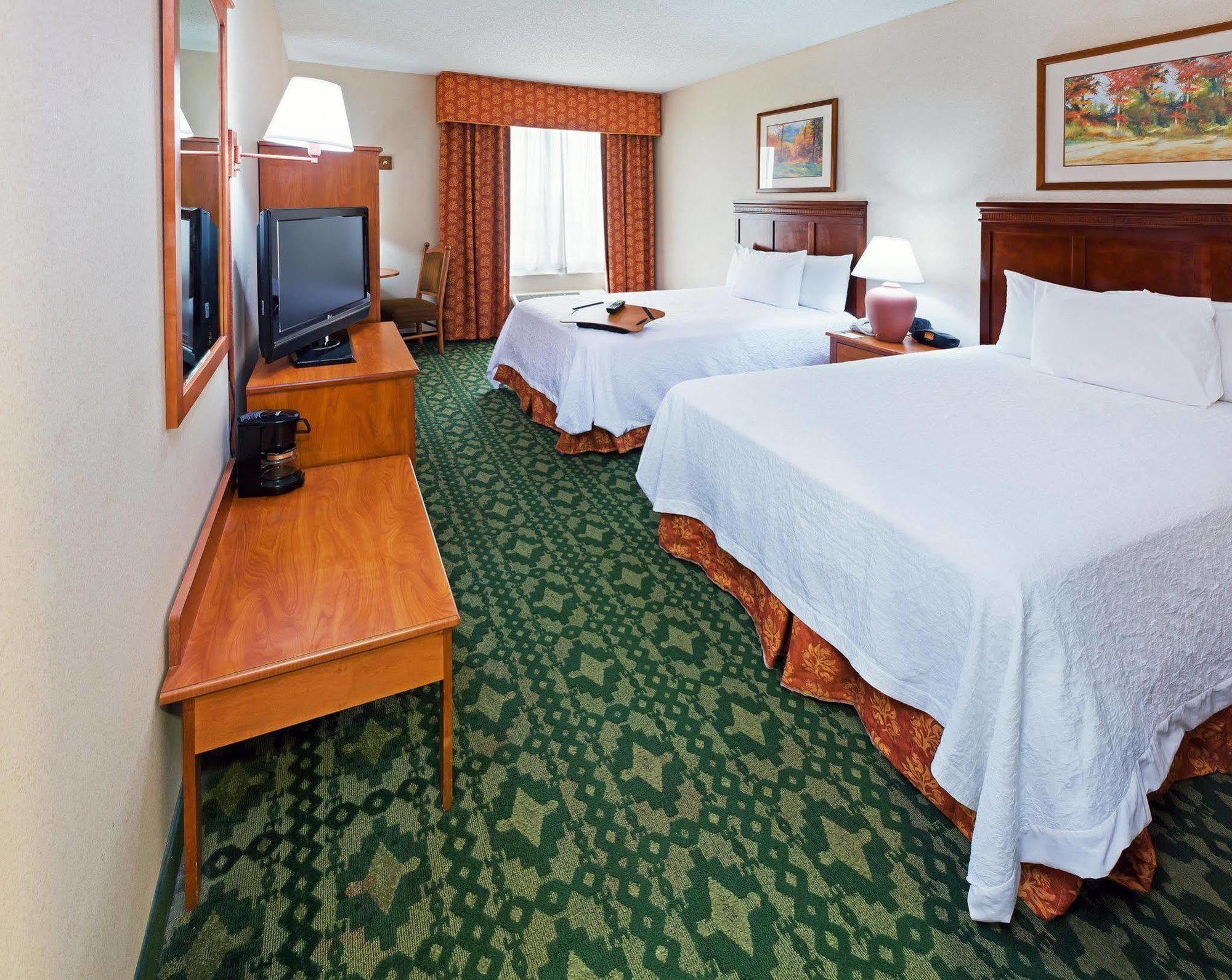 Hampton Inn & Suites Dallas-Мескит Экстерьер фото