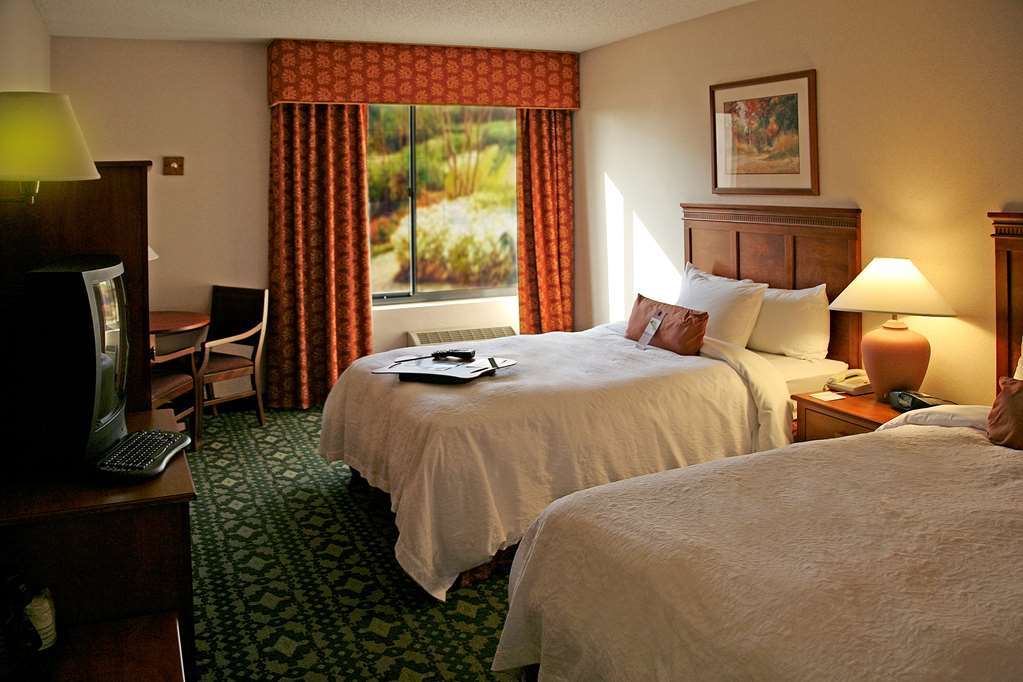 Hampton Inn & Suites Dallas-Мескит Номер фото